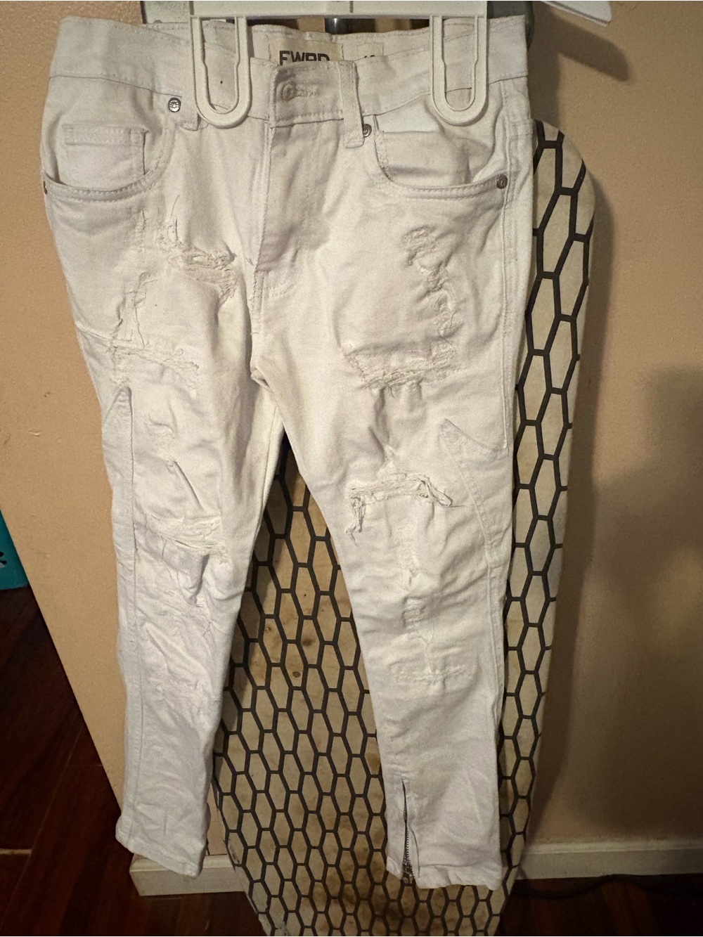 Boys Size 16 White Distressed Jeans